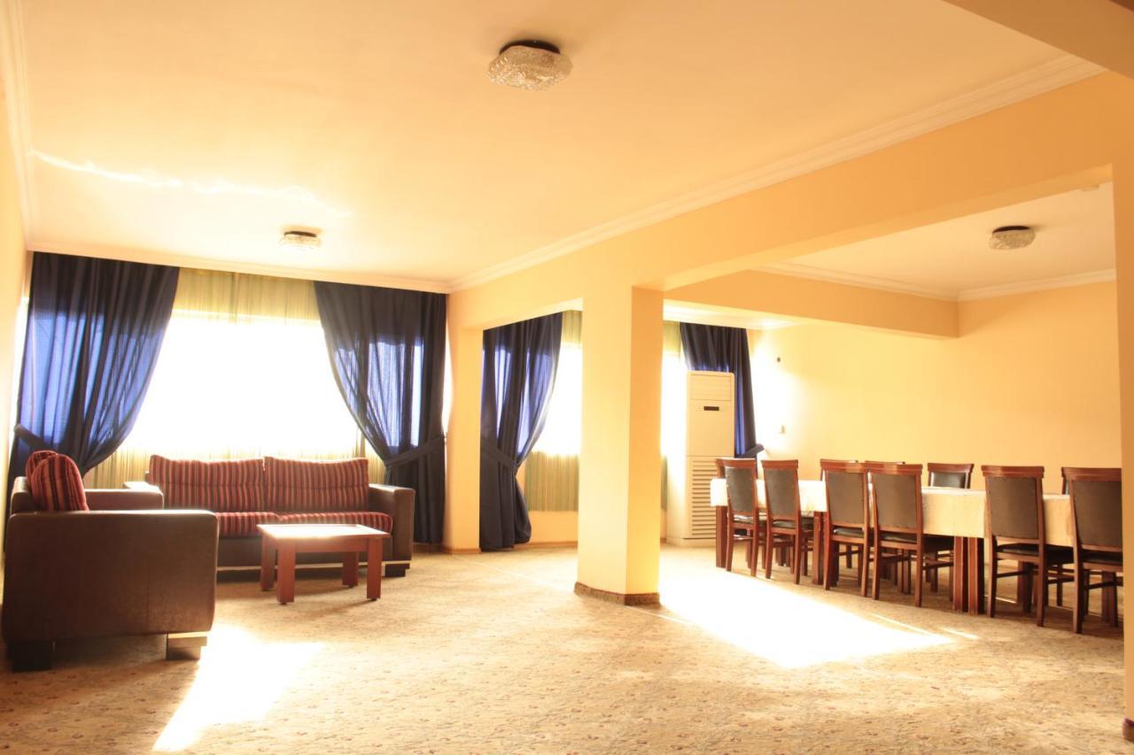 Life Hotel キレニア エクステリア 写真